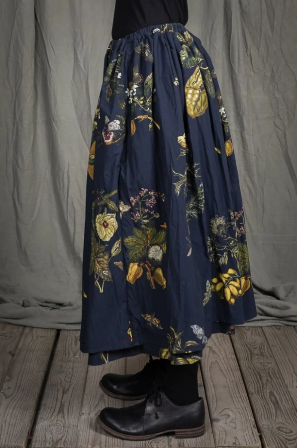 "ALEKSANDR MANAMIS" sijonas