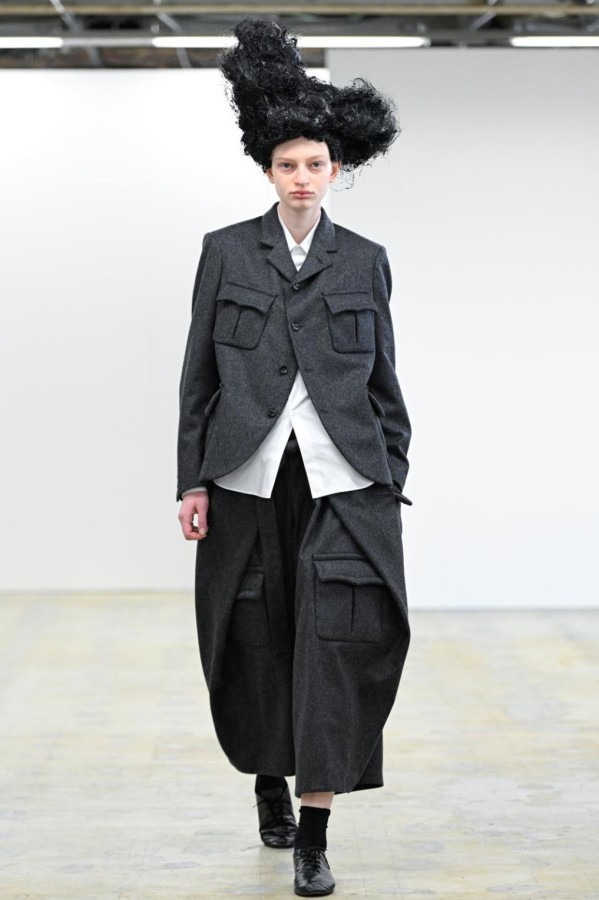 „Comme des Garçons“ kelnės