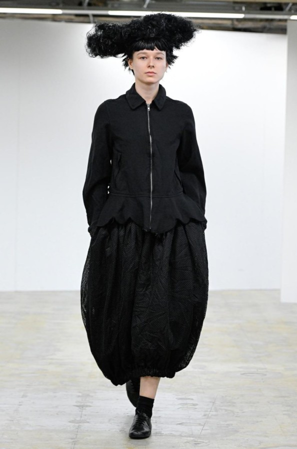 „Comme des Garçons“ sijonas