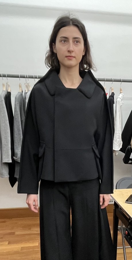 „Comme des Garçons“ švarkas